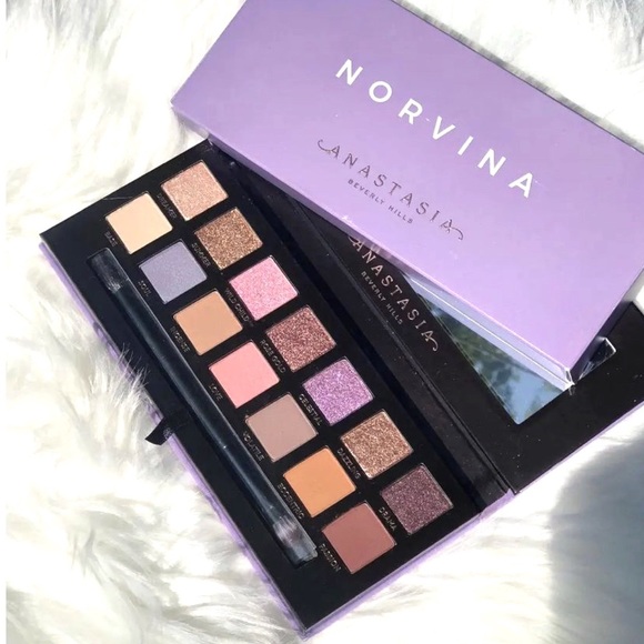 NIB🔥 ABH - Norvina Palette - Picture 9 of 15